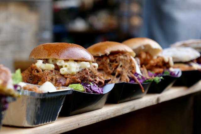 bbq bbq pulled pork sandwich